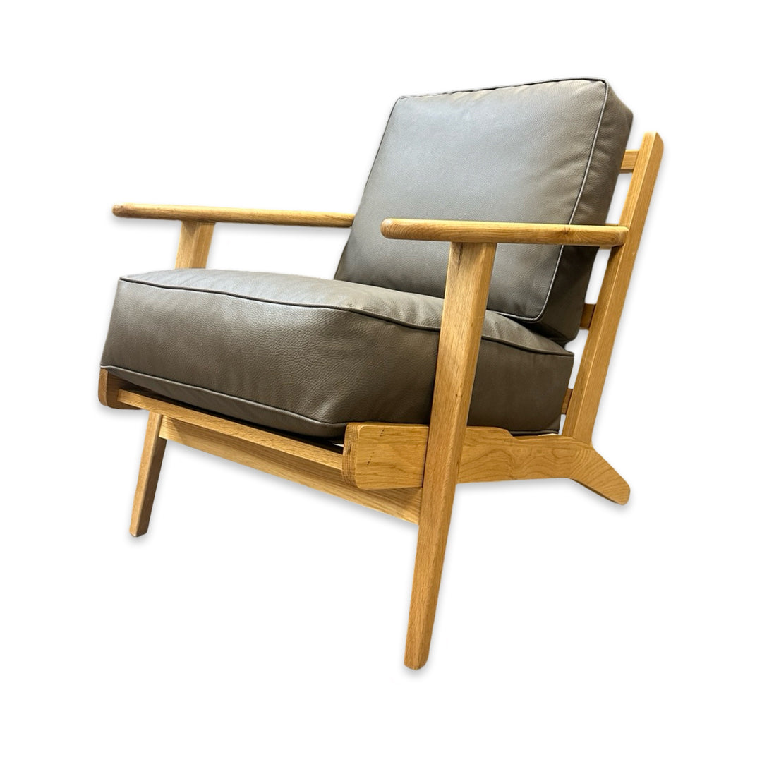 Havana 27" Accent Chair - Vegan Leather Savanna