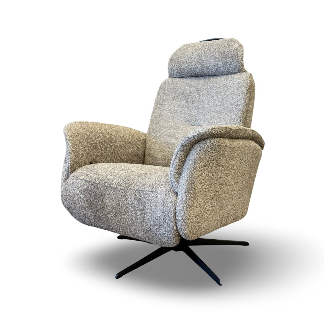Hjort Knudsen 30" 8011 Recliner Chair - Teddy Light Brown