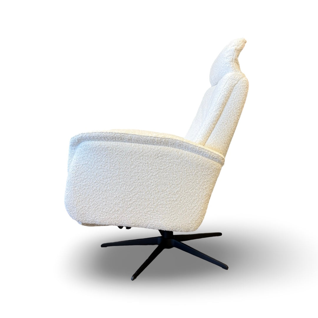 Hjort Knudsen 30" 8011 Recliner Chair - Teddy Cream