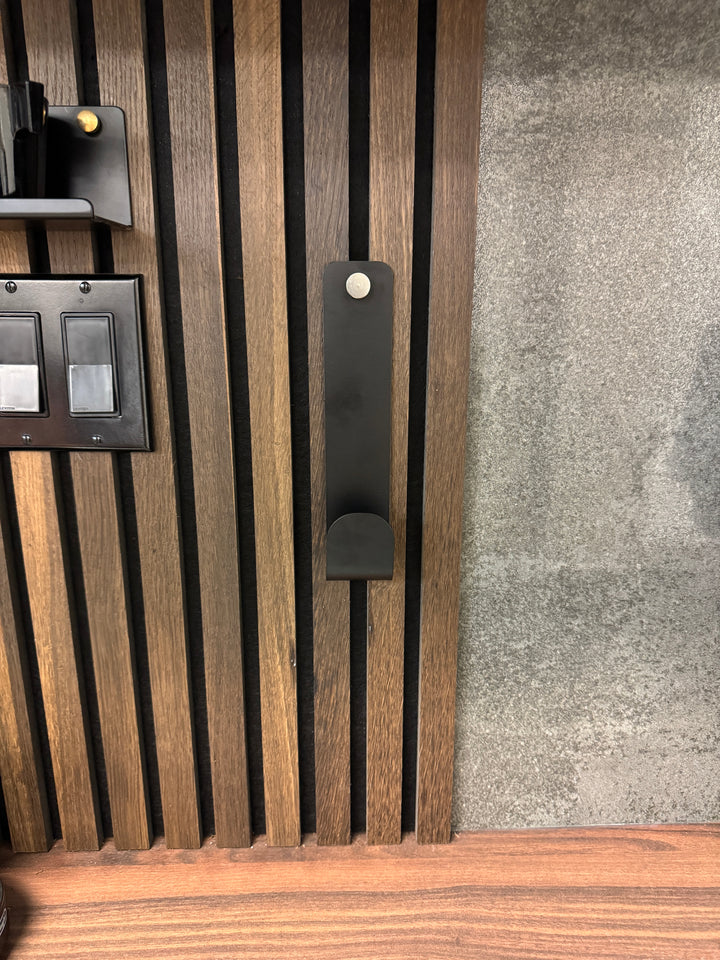 PANELUX™ J-Hook - Modern