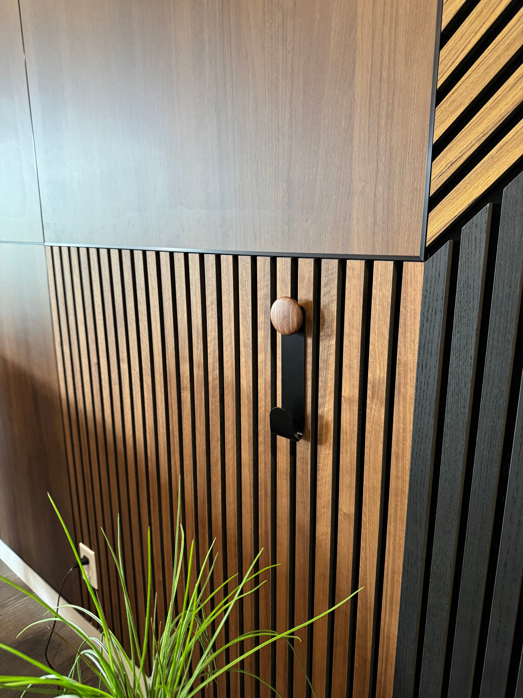 PANELUX™ J-Hook - Black Walnut