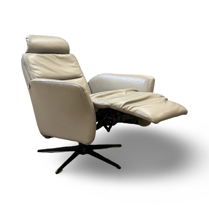 Hjort Knudsen 30" 8012 Leather Recliner Chair - Light Grey
