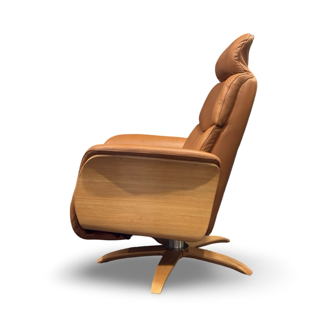 Hjort Knudsen 30" 8280 Light Cognac Leather Recliner Chair