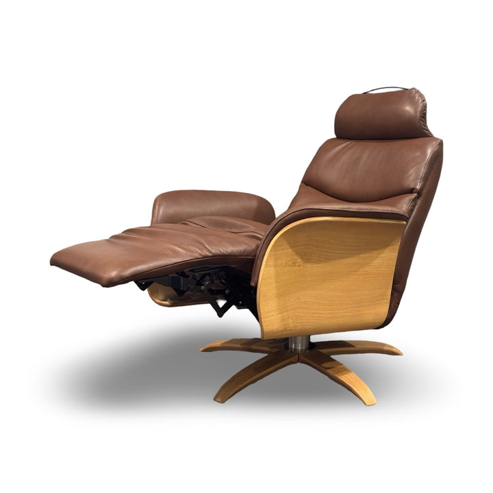 Hjort Knudsen 30" 8280 Marrone Leather Recliner Chair