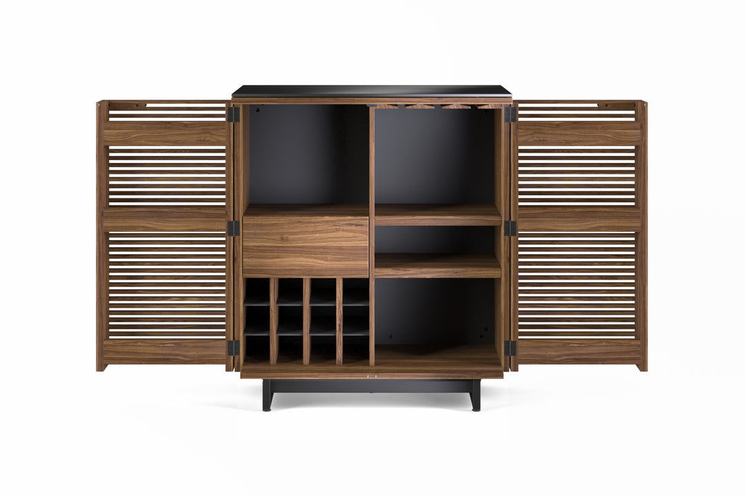 Corridor Bar 5620 Bar