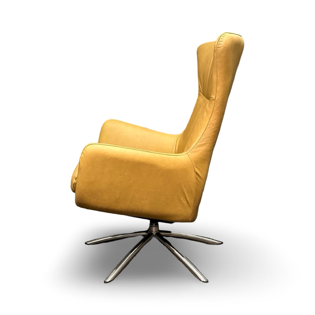 Hjort Knudsen 3072 Swivel Chair – Turo Kurkuma Gold Leather