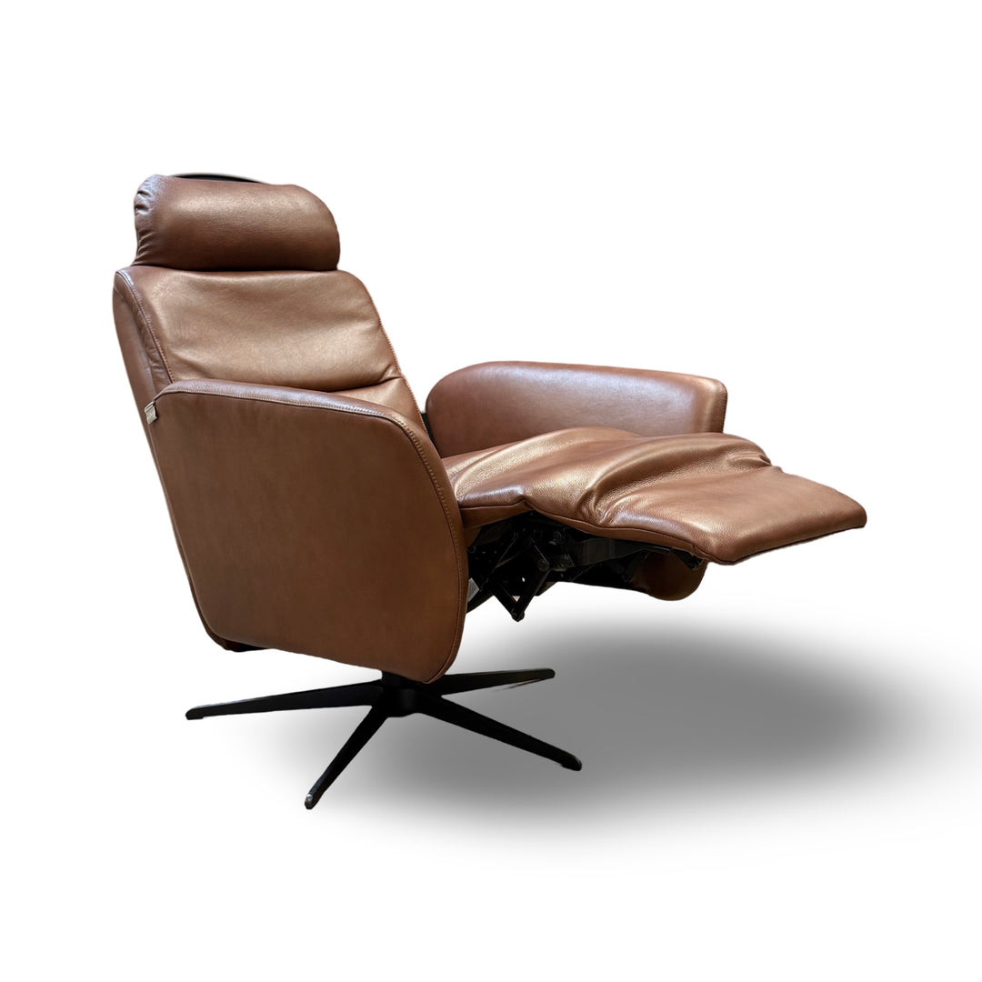 Hjort Knudsen 30" 8012 Leather Recliner Chair - Marrone