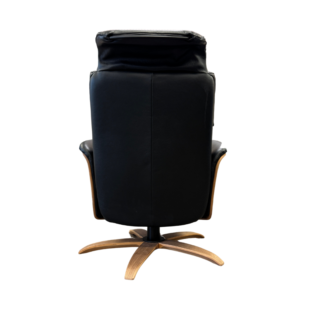 Hjort Knudsen 30" 8280 Leather Recliner Chair