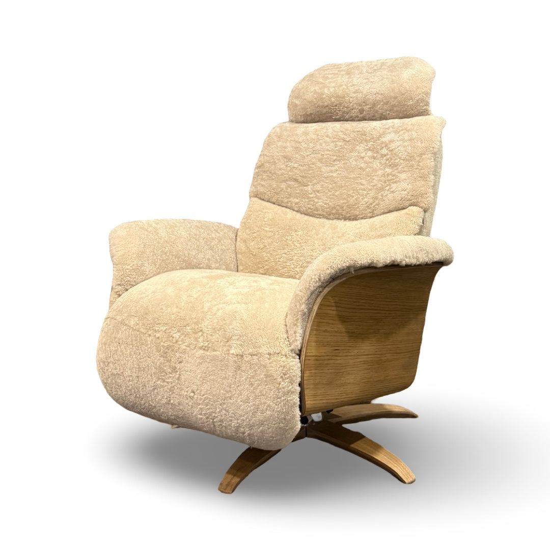 Hjort Knudsen 30" 8280 Shearling Recliner Chair - Nordic Blonde