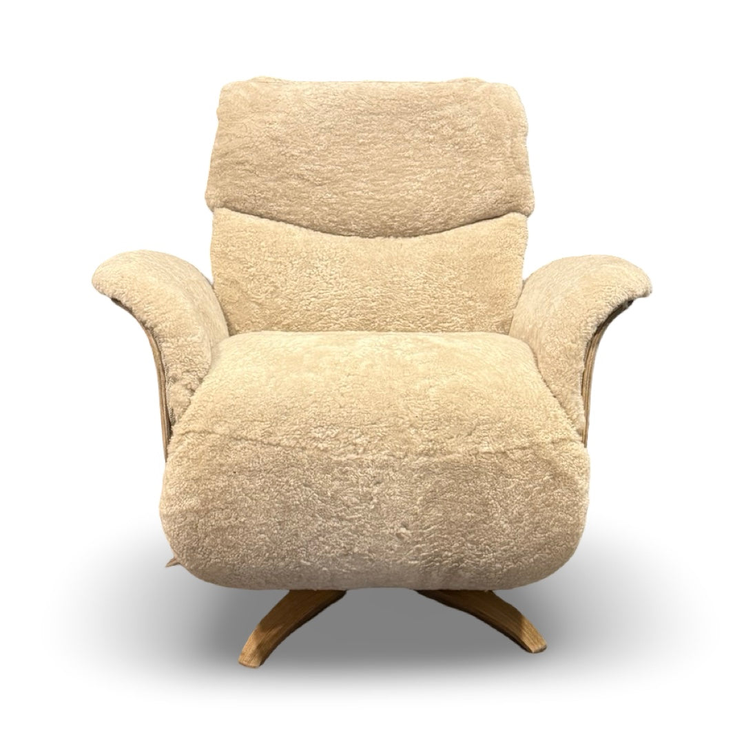 Hjort Knudsen 30" 8280 Shearling Recliner Chair - Nordic Blonde