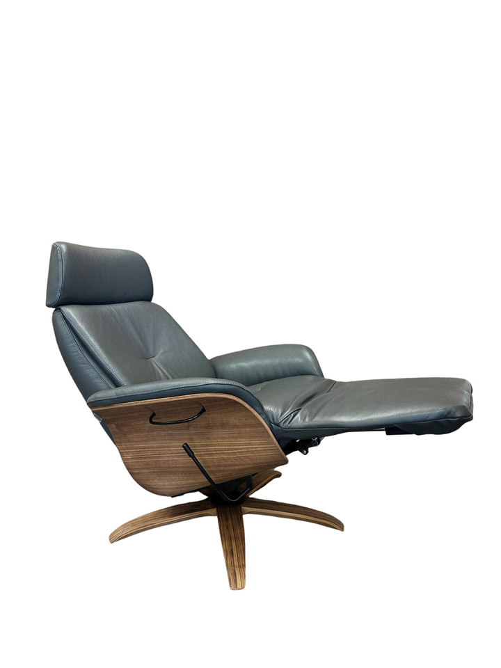 Hjort Knudsen 7608 Balance Recliner Chair