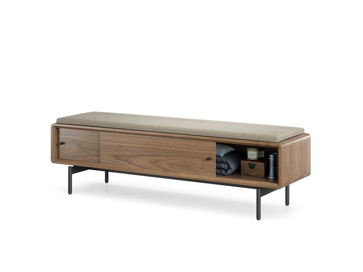LINQ Bedroom 9101 Storage Bench | Fabric