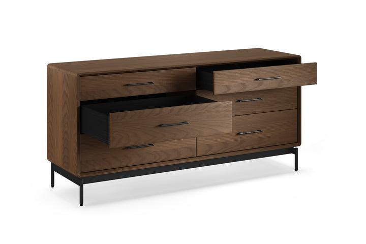 LINQ Bedroom 9186 6-Drawer Dresser