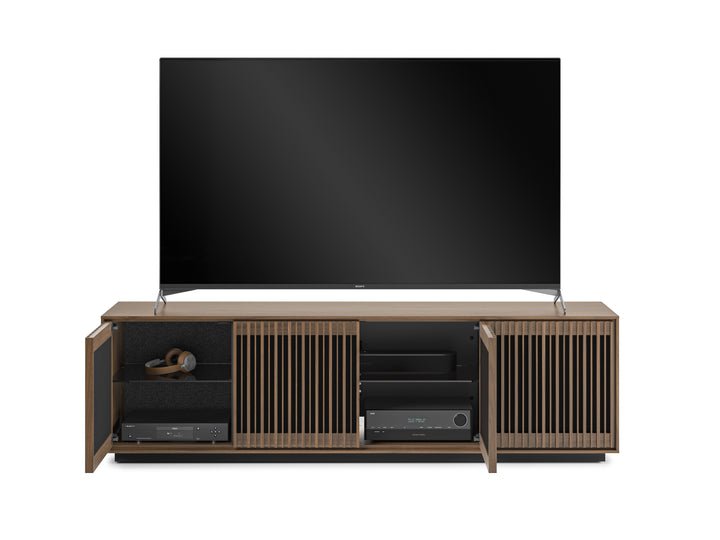 Profile 8479 Media + Storage Console