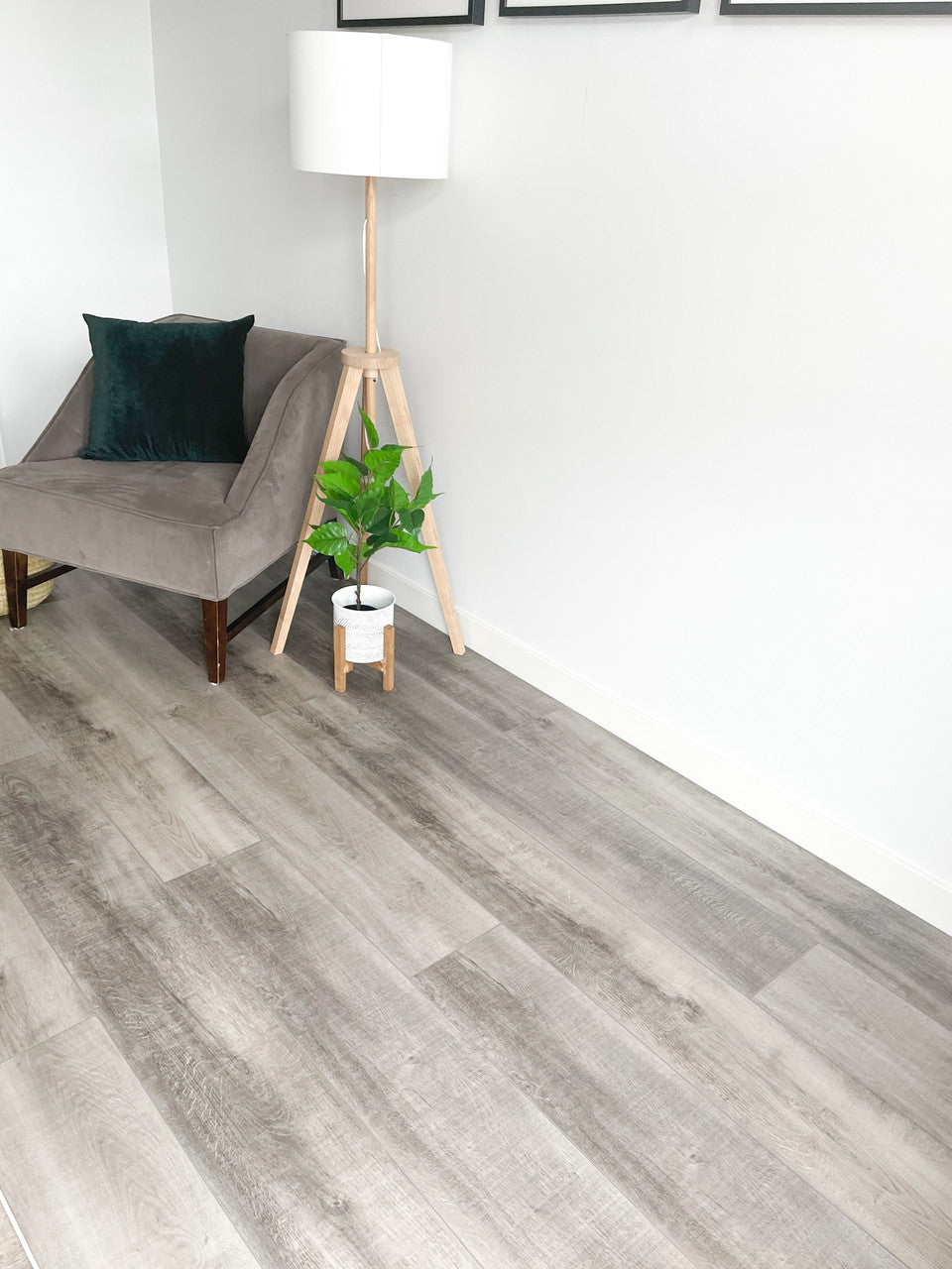 two toned grey vinyl plank flooring